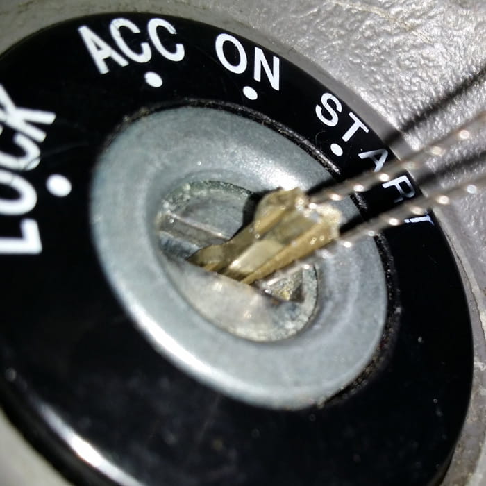 Portland locksmith car key extraction