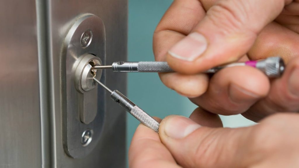 Commercial lockout service in Portland