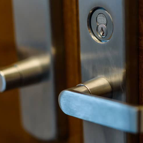 Commercial locksmith door locks