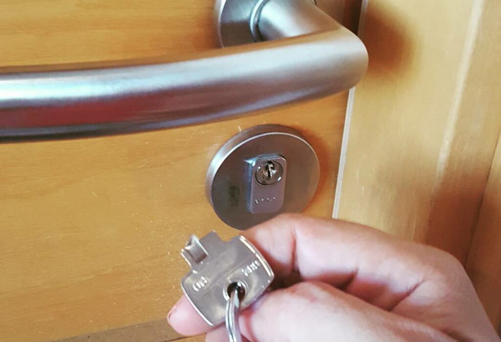 Broken key removal in Portland