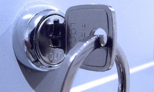 Residential locksmith Portland mailbox lock replacement